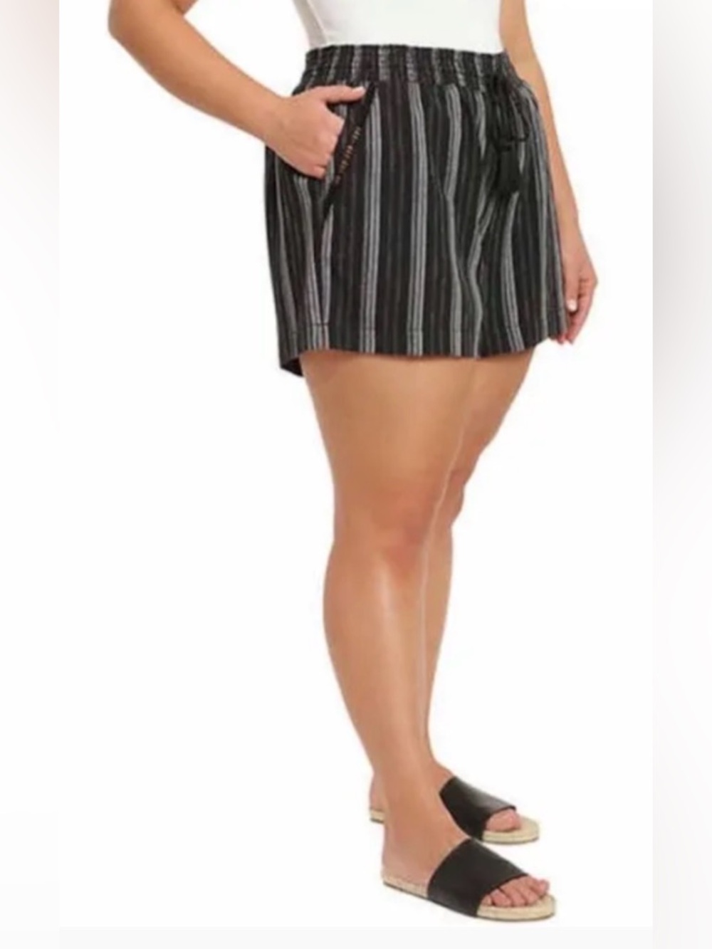 Briggs Black Striped Women's  Shorts